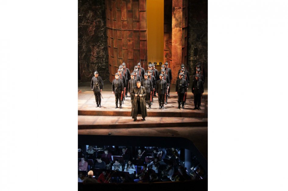 La ópera “Fidelio”, bajo la dirección de Hilary Griffiths, se presenta en el Teatro Colón, en Bogotá. / Cortesía