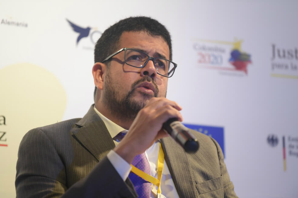 «Lo ocurrido es una expresión de totalitarismo»: Diego Martínez, asesor jurídico de la FARC