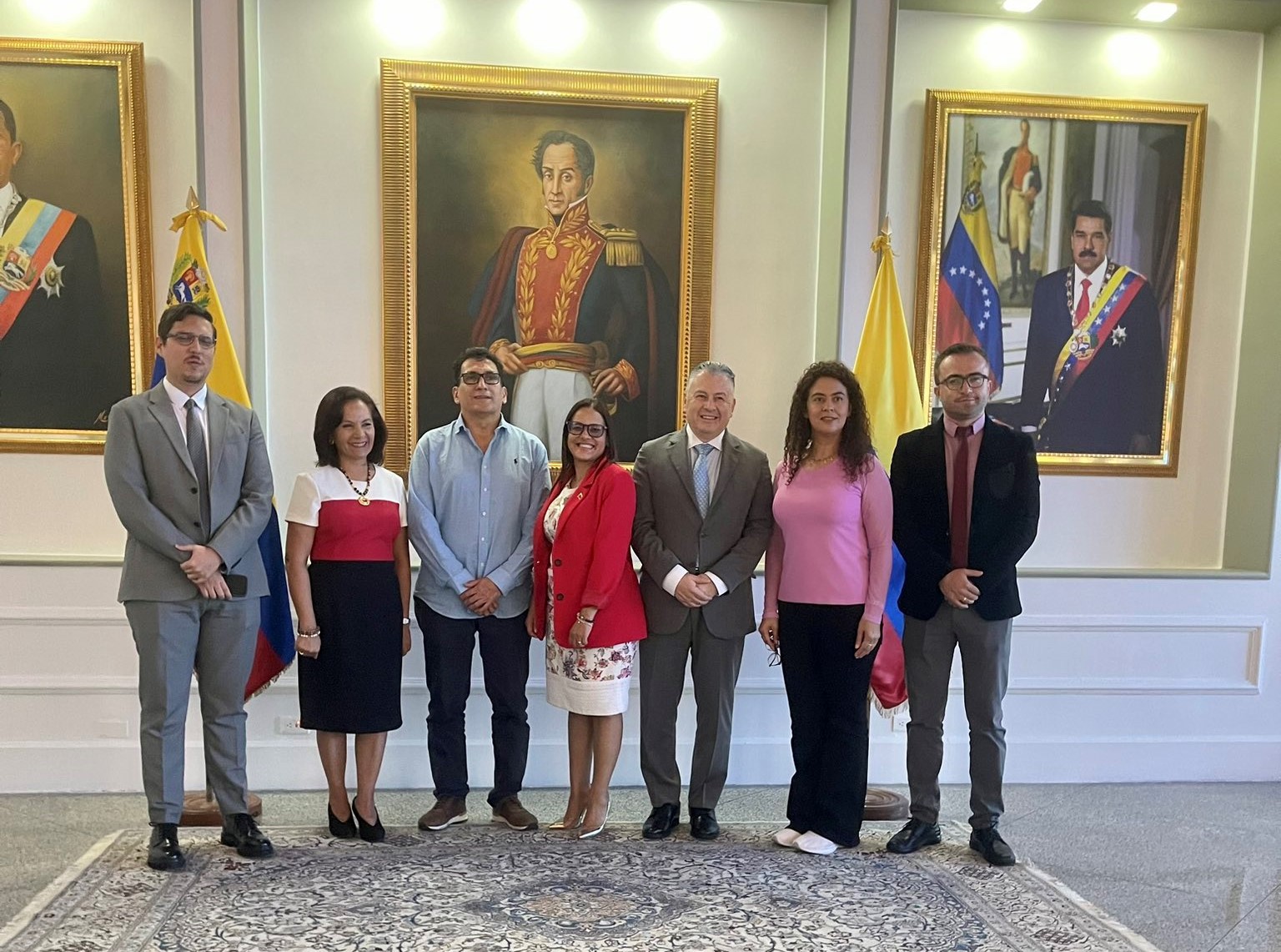 Milton Rengifo sucederá a Armando Benedetti como embajador en Venezuela.