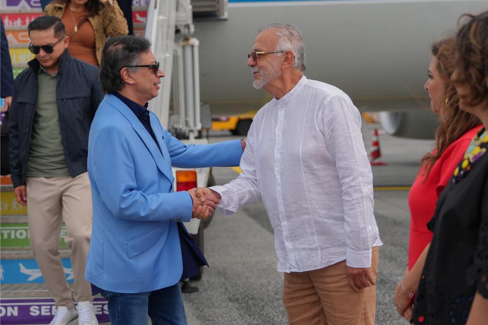 Petro ya llegó a Italia para encuentro con el papa León XIV: la cita es el 2 de julio