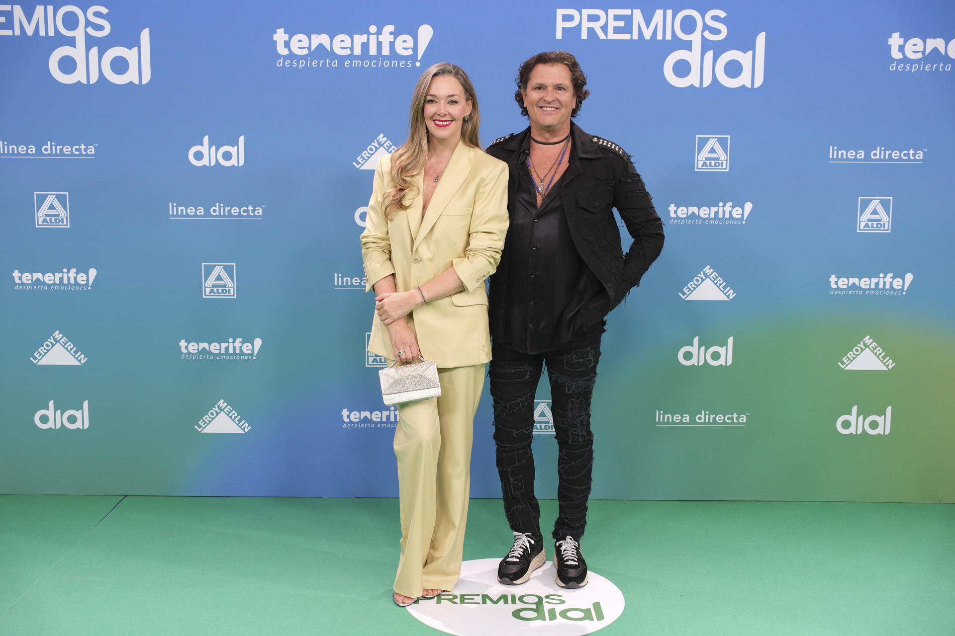 Carlos Vives fue homenajeado en los Premios Tenerife por su trayectoria