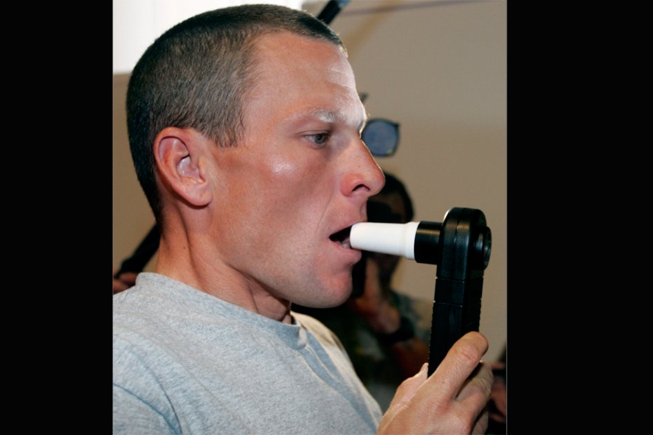 Si Armstrong admite dopaje deberá declarar ante la Comisión: UCI