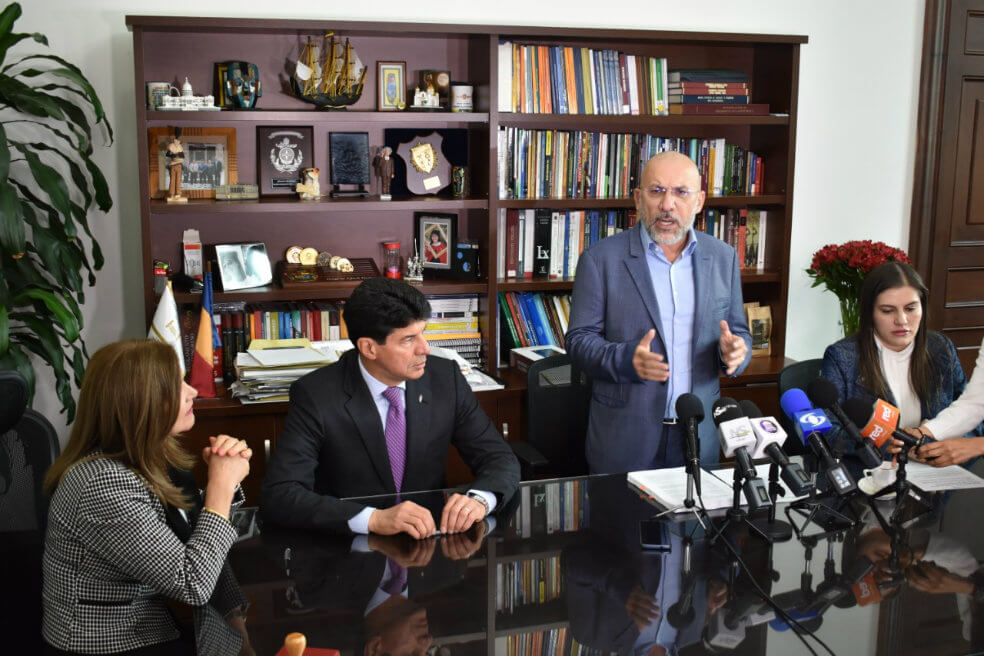 Roy Barreras sobre masacre en Tacueyó: «¿Dónde está el Ejército y el Mindefensa?»