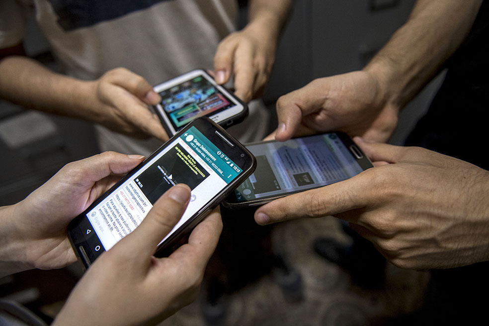 Adictos a las tecnologías buscan curarse en clínica «detox» en Brasil