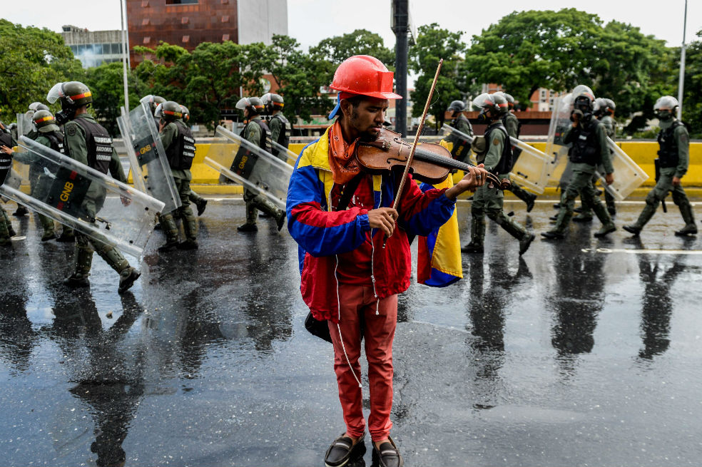 La dictadura venezolana en su laberinto