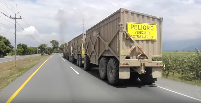 Accidente entre tren cañero y bus que transportaba venezolanos deja 35 heridos en el Valle