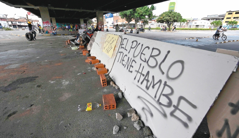 “Esto no se soluciona desde el centralismo bogotano”: representante Reyes Kuri sobre crisis en Cali