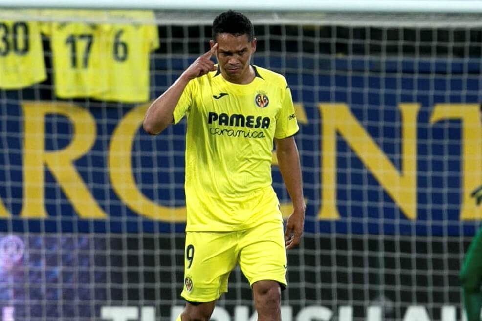 Por molestias musculares, Carlos Bacca es duda con el Villarreal para jugar ante el Real Madrid