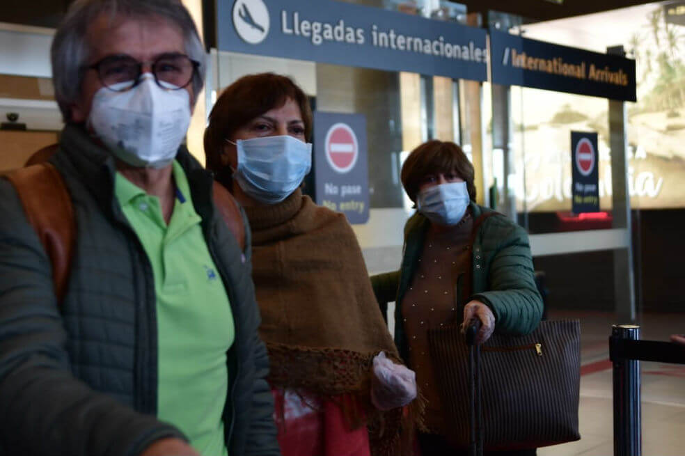 En fotos: bogotanos aumentan uso de tapabocas ante llegada del COVID -19