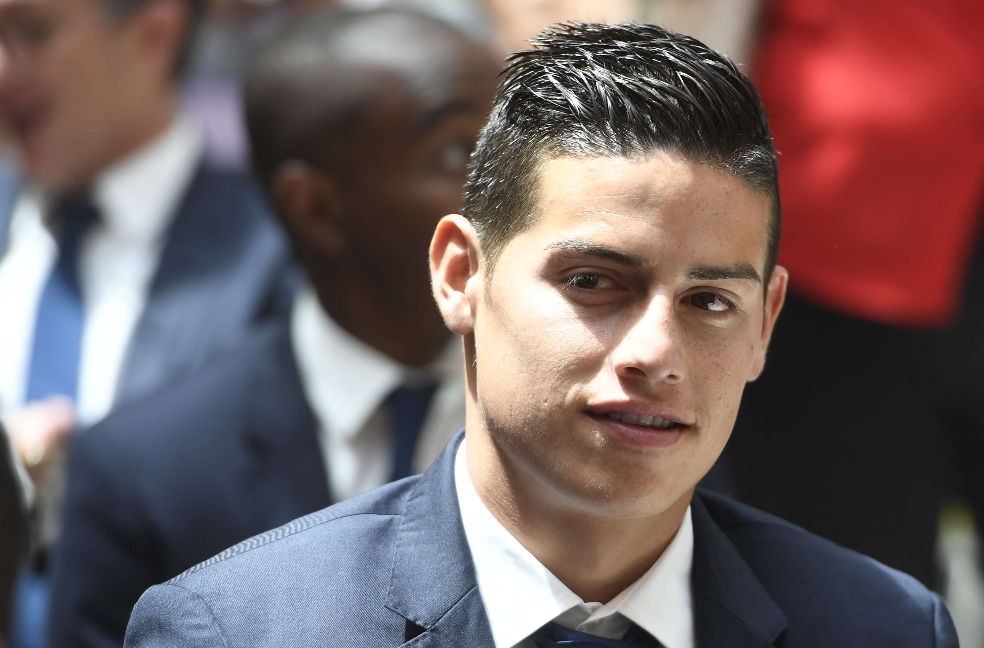 James Rodríguez presenta a su segundo hijo, Samuel