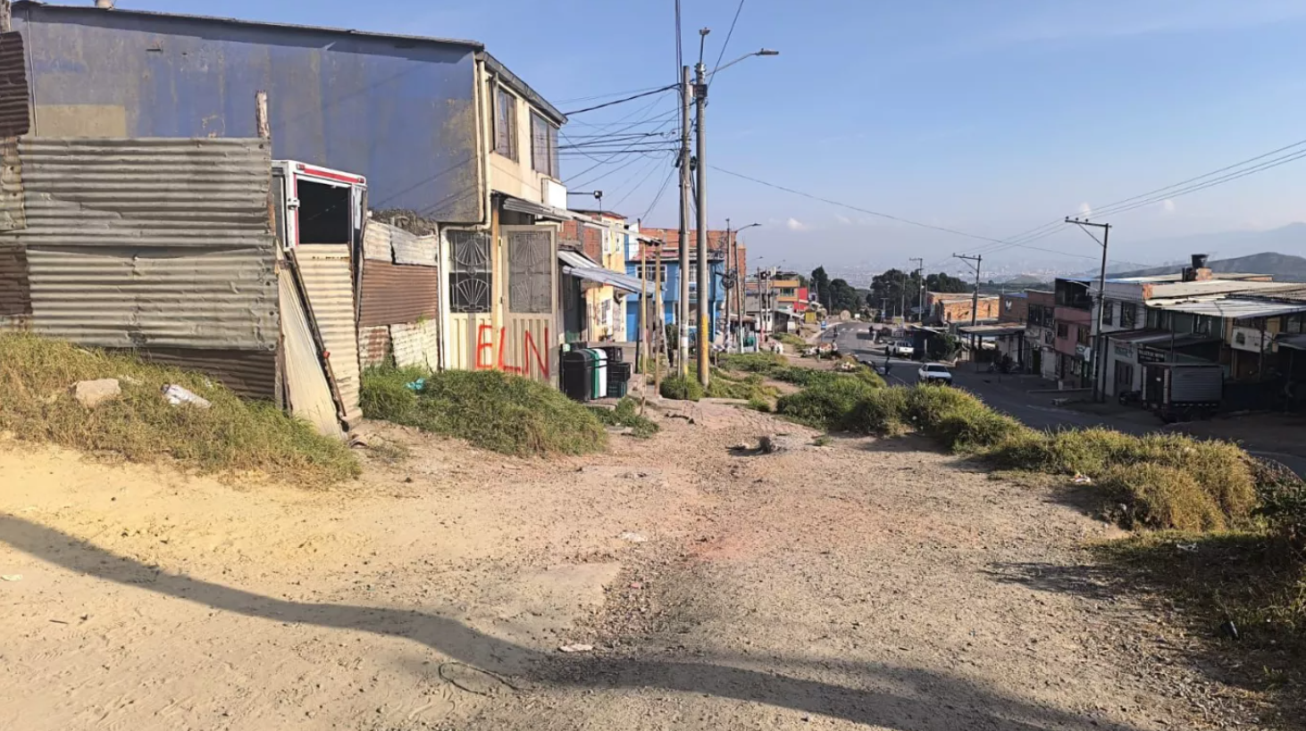 Aparecieron casas con grafitis del ELN en Ciudad Bolivar: alcaldía se pronunció