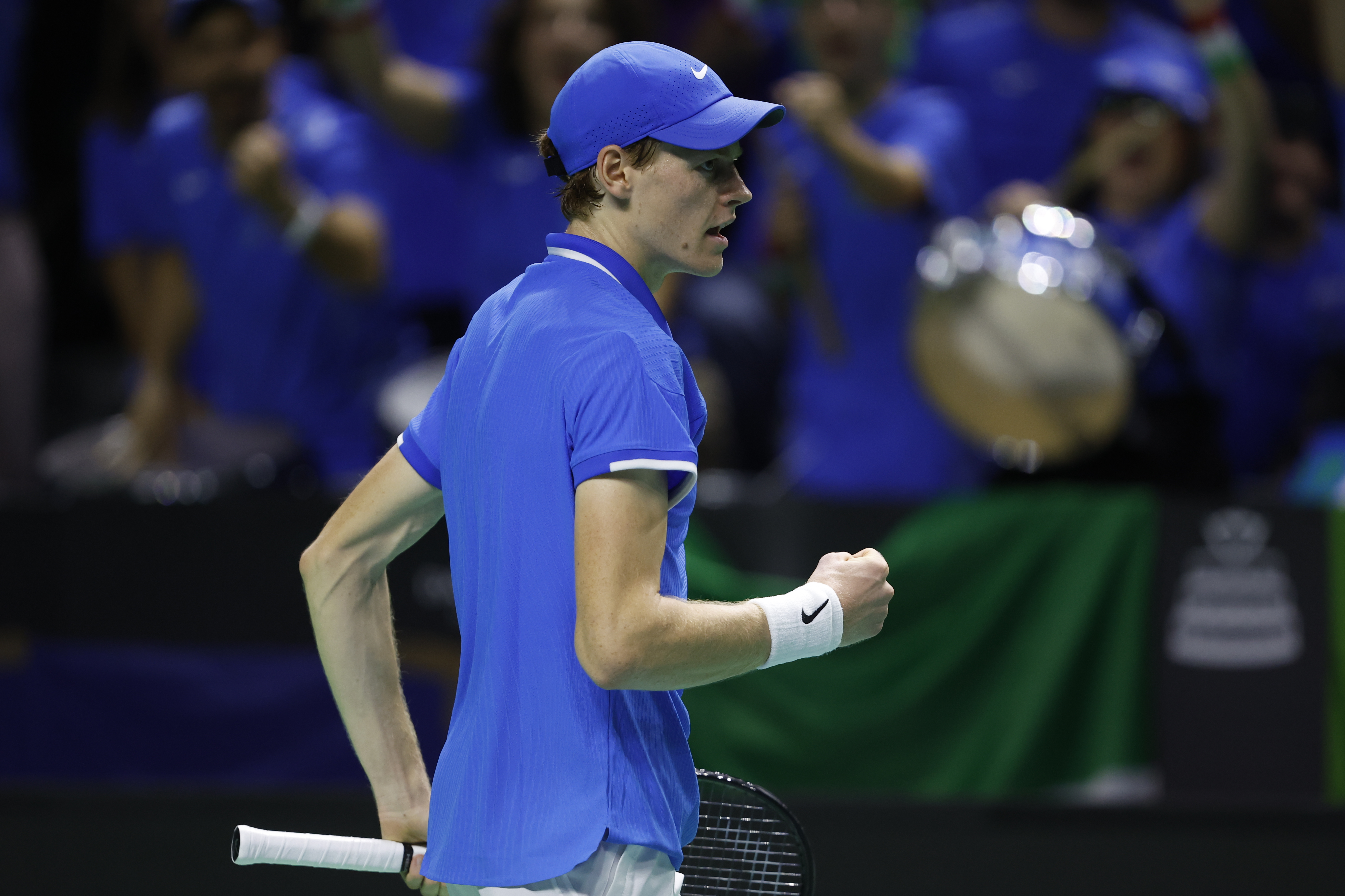 De la mano de Jannik Sinner, Italia se mete en la final de la Copa Davis