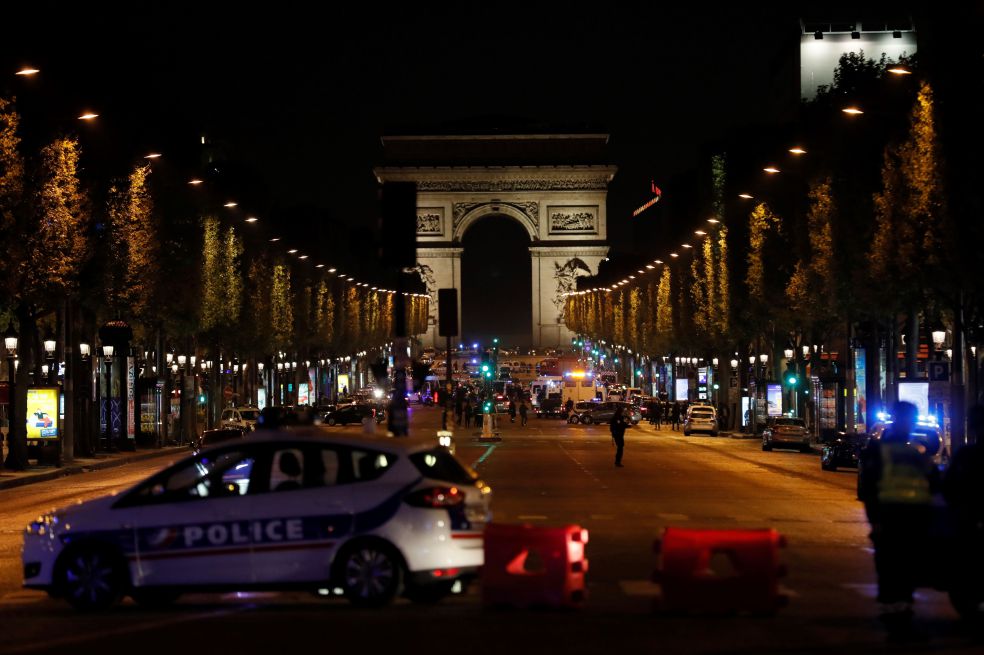 El atentado  “reivindicado” por EI enciende las elecciones en Francia