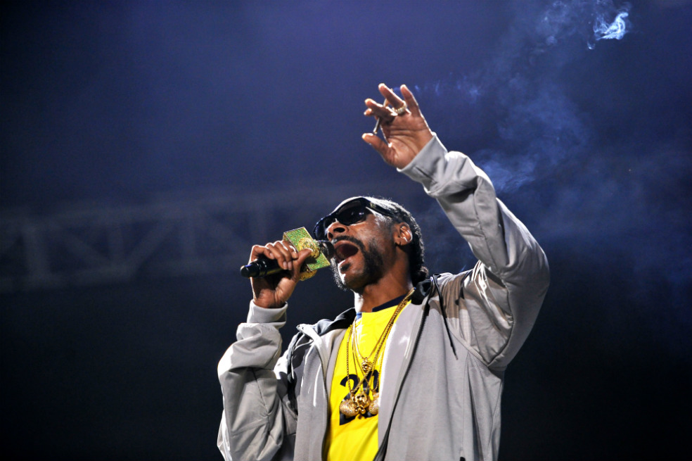 La intérprete de lengua de señas que se le robó el show a Snoop Dogg