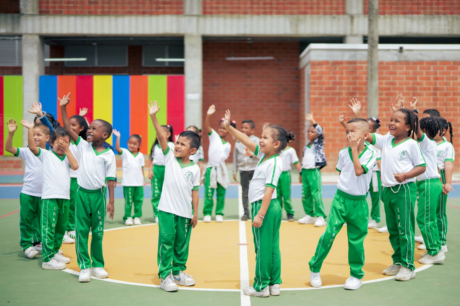 Colombia expande la educación inicial con enfoque en cobertura y calidad