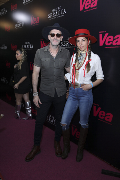 Pablo Escola  y Paloma Ruíz