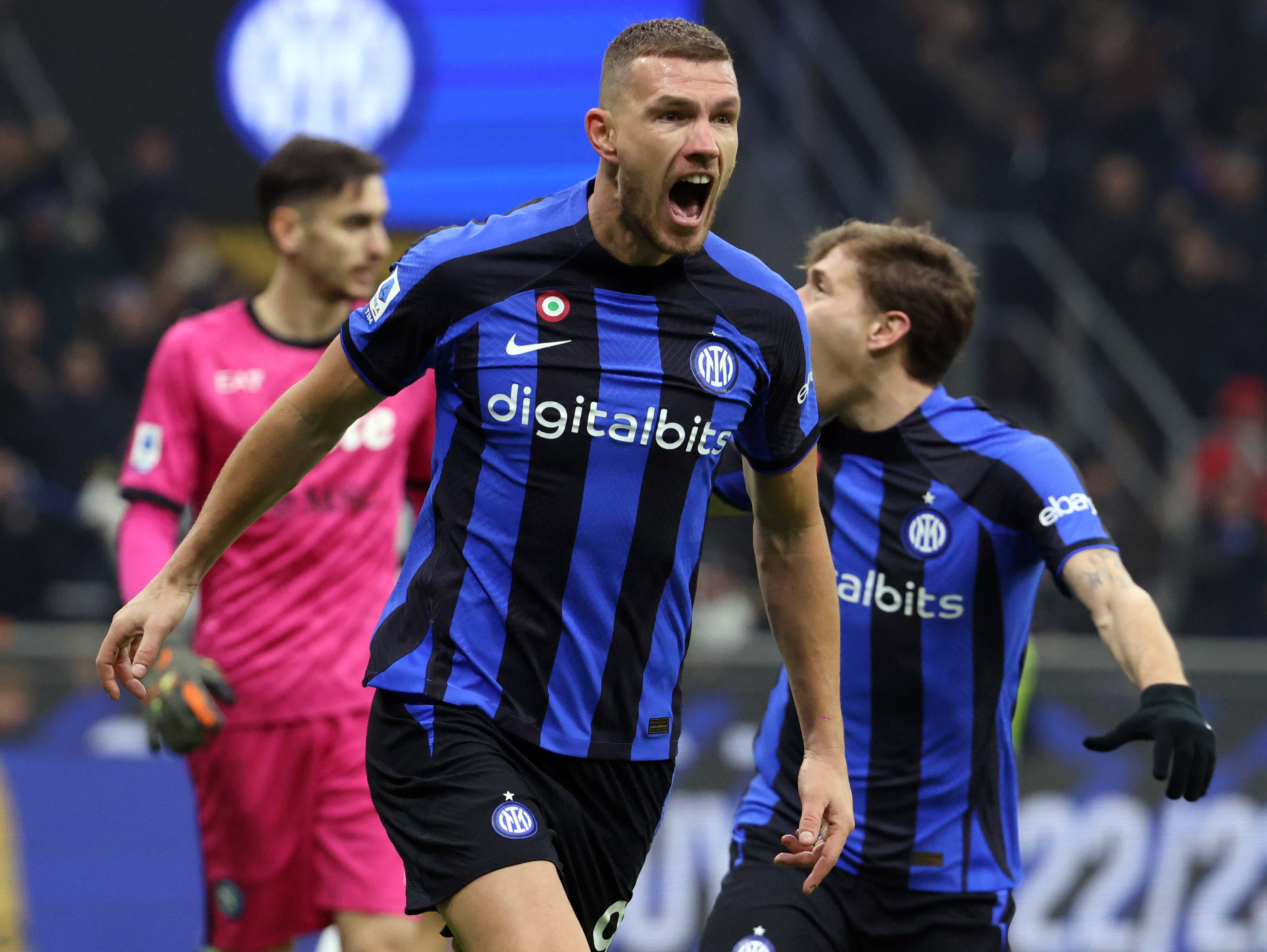 Napoli cayó con Inter en su primera derrota de la temporada: se apretó la Serie A