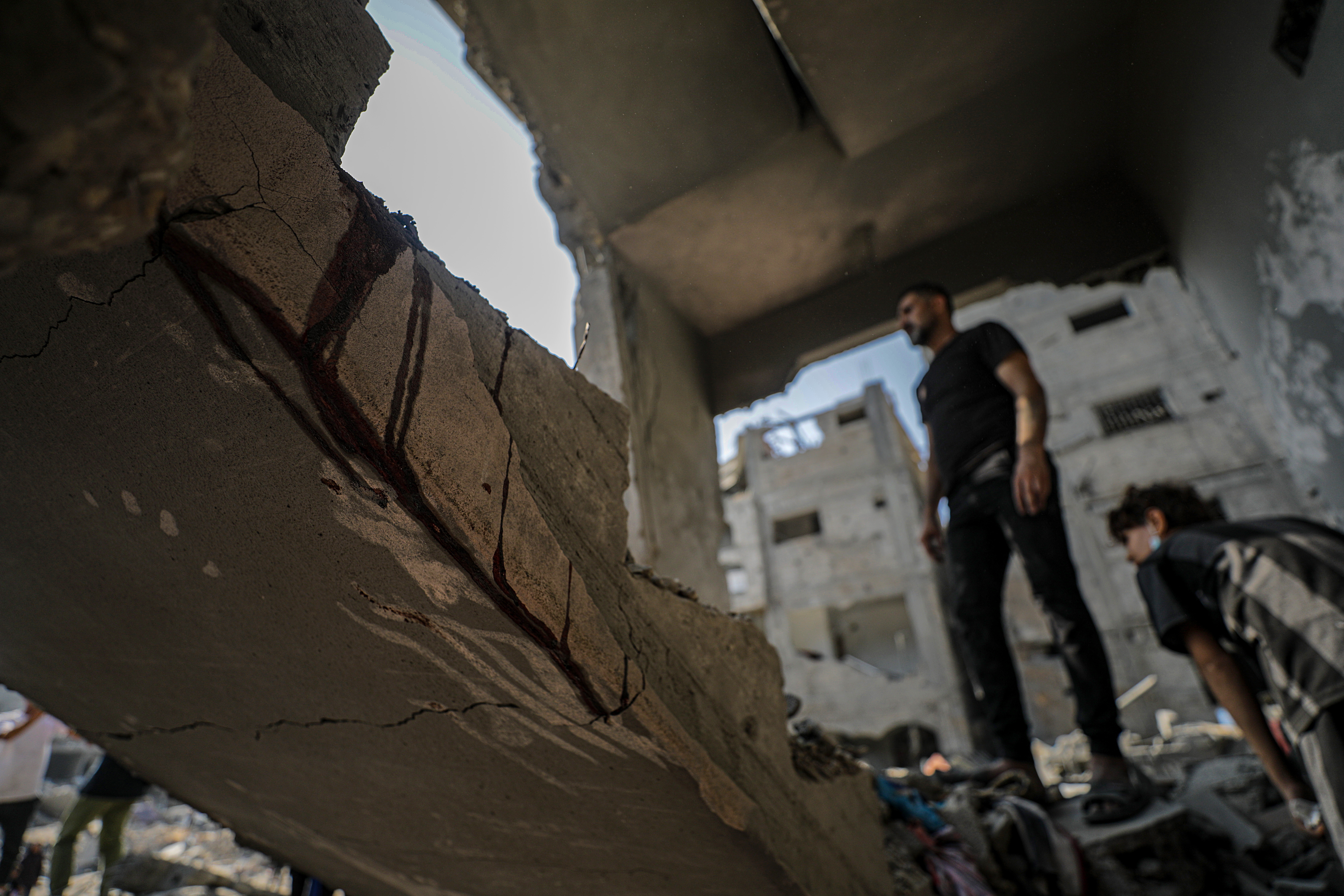 Jabaliya Refugee Camp (---), 01/11/2023.- Blood stains among the rubble of the Jabalia refugee camp, one day after an airstrike hit the area, in northern Gaza, 01 November 2023. More than 8,500 Palestinians and at least 1,400 Israelis have been killed, according to the IDF and the Palestinian health authority, since Hamas militants launched an attack against Israel from the Gaza Strip on 07 October, and the Israeli operations in Gaza and the West Bank which followed it. EFE/EPA/MOHAMMED SABER