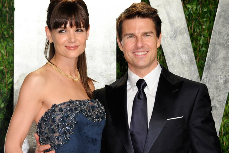 Katie Holmes le pide perdón a Tom Cruise