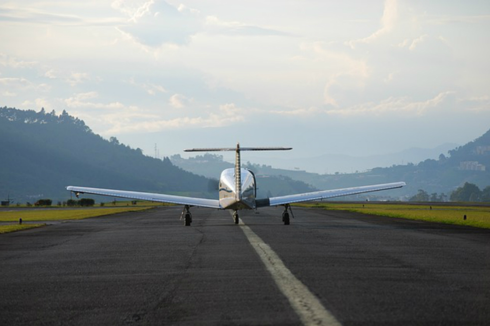 Supuestos líos en contratación llevan a juicio disciplinario a exfuncionarios de Aerocivil