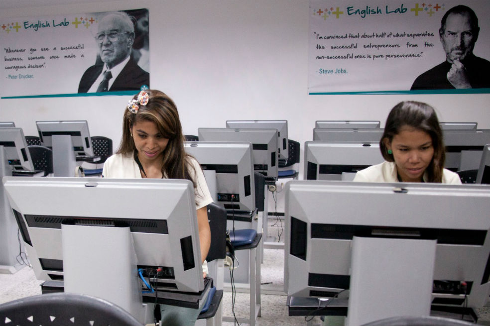¿Busca trabajo en Santander? El Sena ofrece 400 vacantes