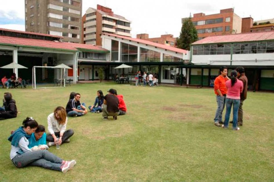 Distrito destinó $7.000 millones para créditos educativos
