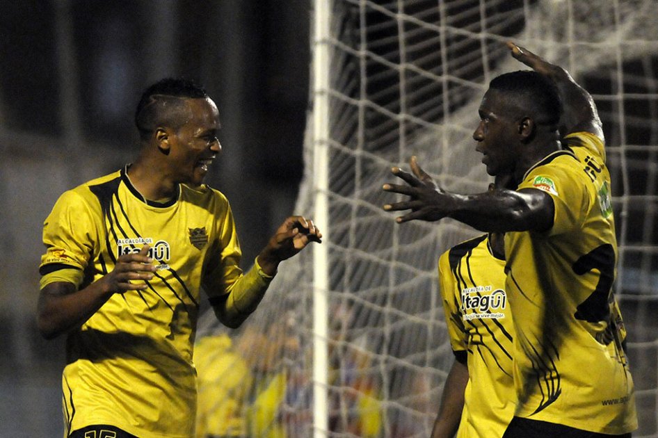 Itagüí y Libertad, duelo de invictos en la Sudamericana