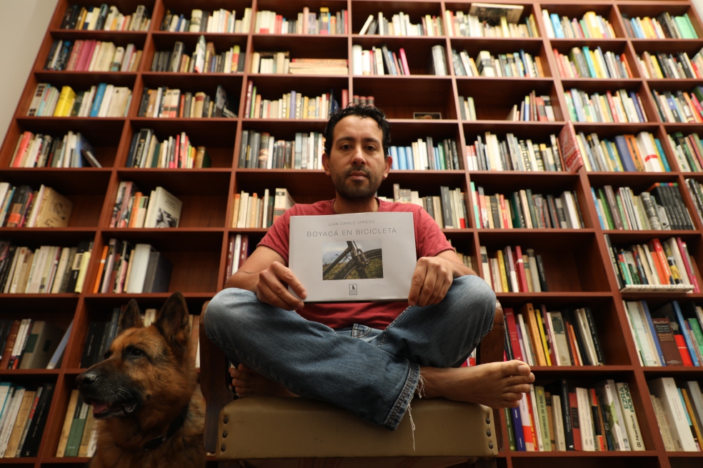 “Boyacá en bicicleta” es el primer libro publicado por la editorial, lanzado en diciembre pasado. / Luis Alejandro Díaz