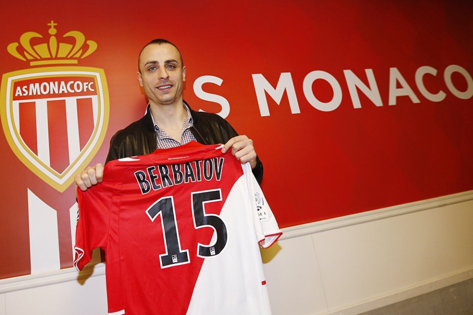 «No estoy aquí para sustituir a Falcao»: Berbatov