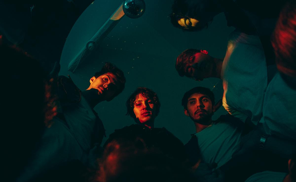 La banda bogotana Lika Nova estrena su sencillo “Una apuesta”