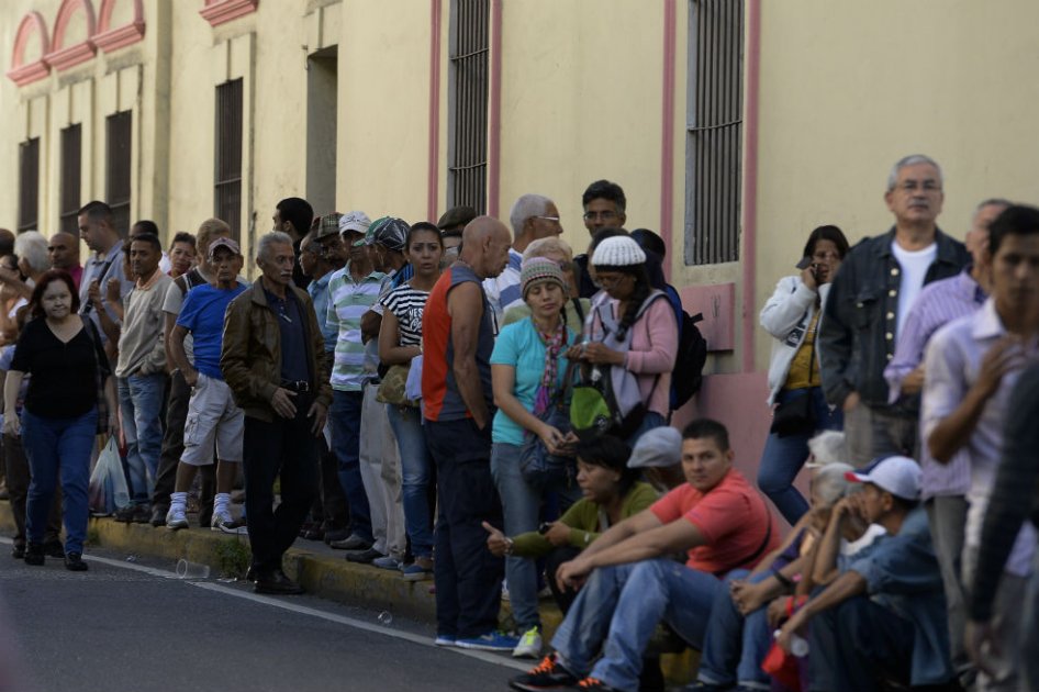 Protestas y saqueos en varias ciudades de Venezuela por falta de billetes