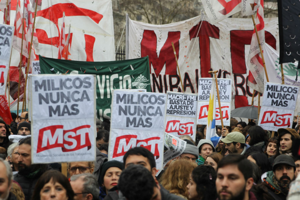 ¿Por qué a los argentinos no les gusta la reforma a las Fuerzas Armadas?