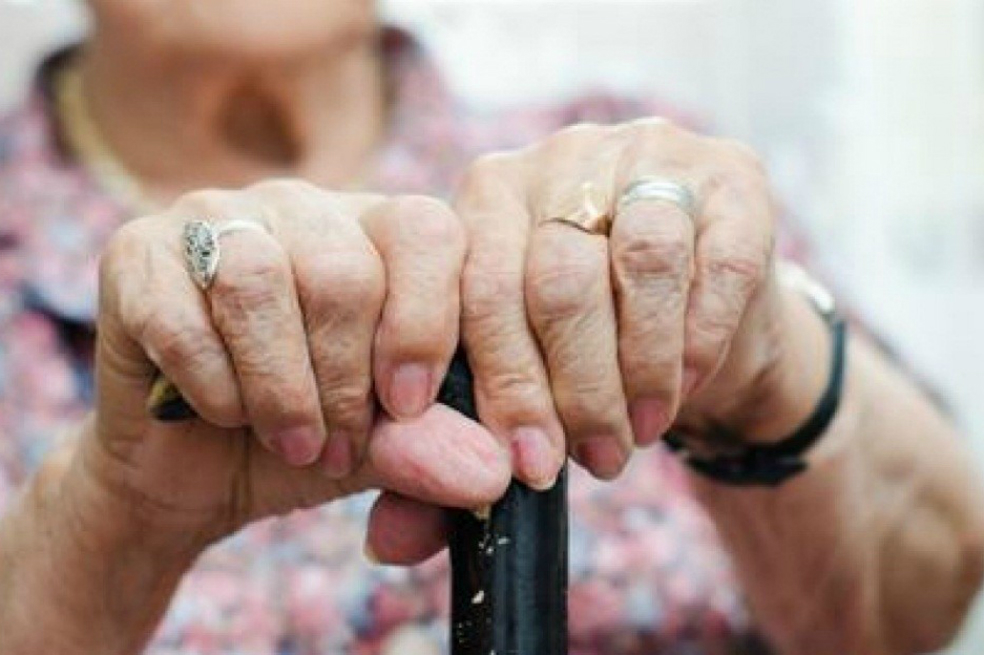 Aprobado proyecto de ley que baja aportes a salud de pensionados
