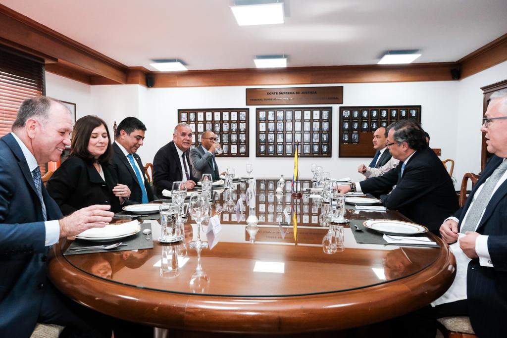 Tras reunión con Gustavo Petro, altas cortes piden mantener diálogo constructivo