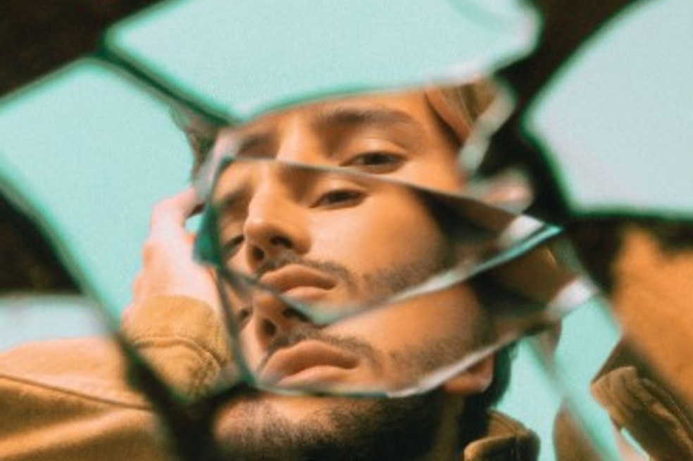 Sebastián Yatra anticipa el álbum “Dharma” para enero de 2022 junto a su gira