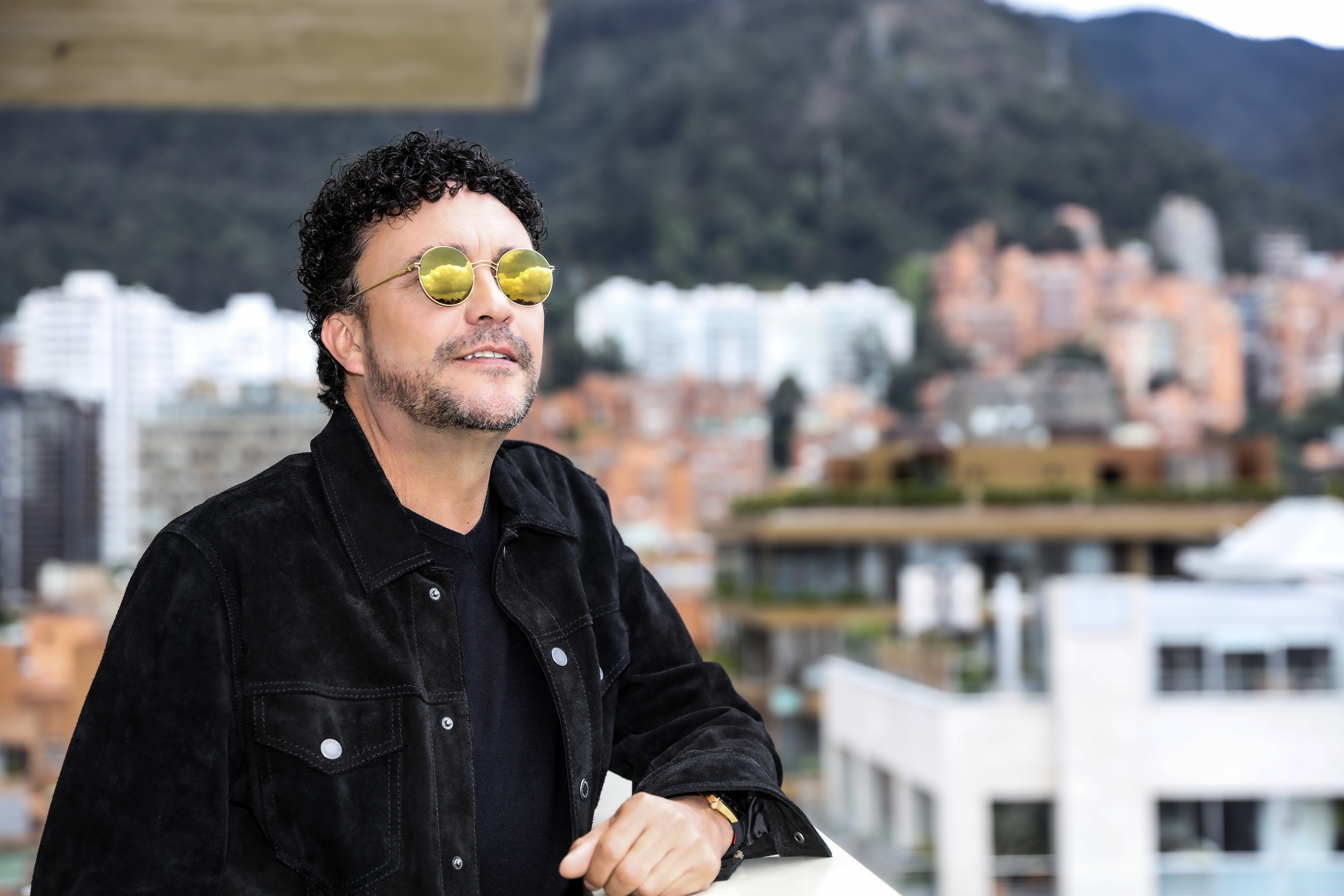 Vea te invita a conocer y entrevistar a Andrés Cepeda ¿Qué debes hacer?