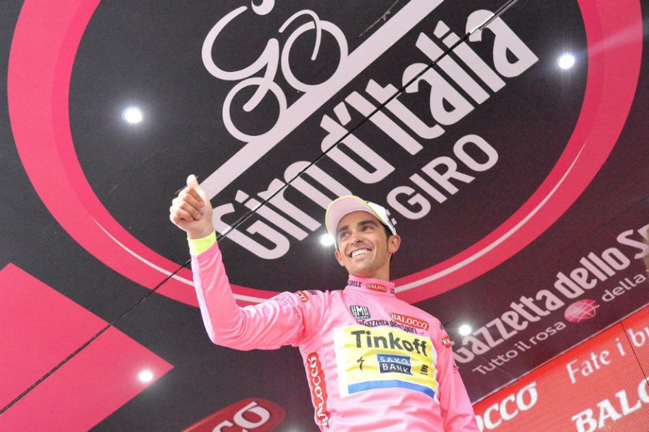 Alberto Contador se afirma en la primera posición del Giro de Italia. Foto: AFP