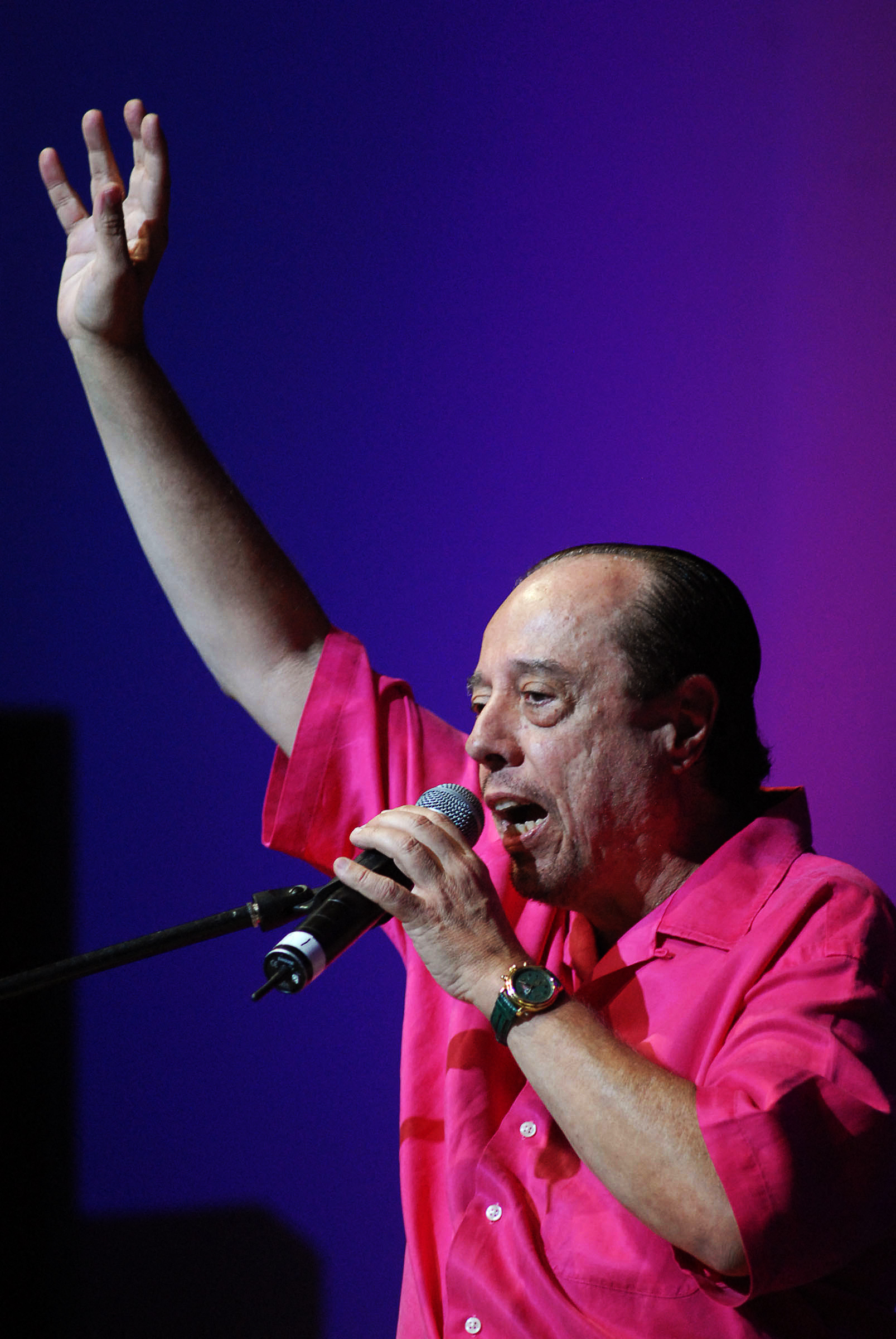(FILES) Brazilian pianist Sergio Mendes performs with his band during the annual Cape Town International Jazz Festival, held at the convention centre, in Cape Town on March 29, 2008.