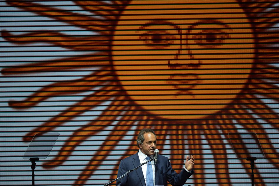 Argentina, en duda sobre segunda vuelta en elecciones presidenciales