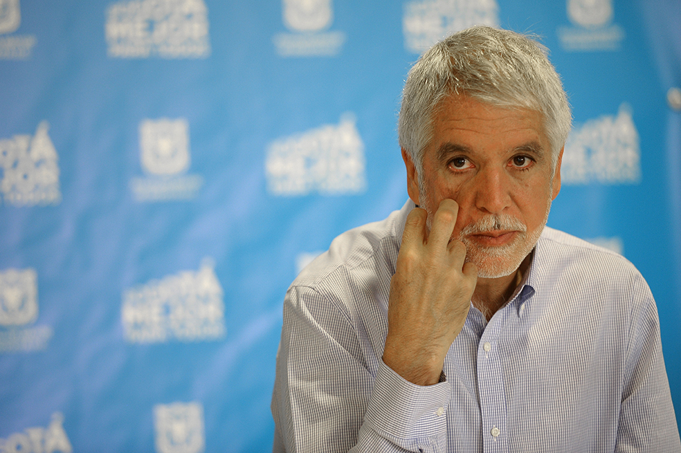Distrito apelará fallo que ordena incluir la palabra todas en lema de Bogotá