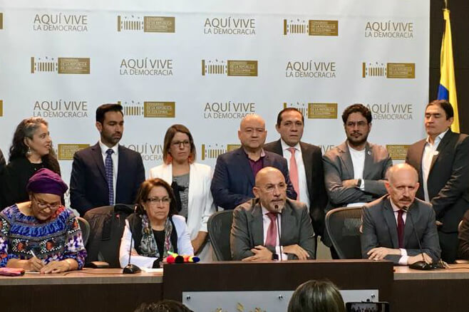 Independientes y oposición marcharán este viernes por los líderes sociales