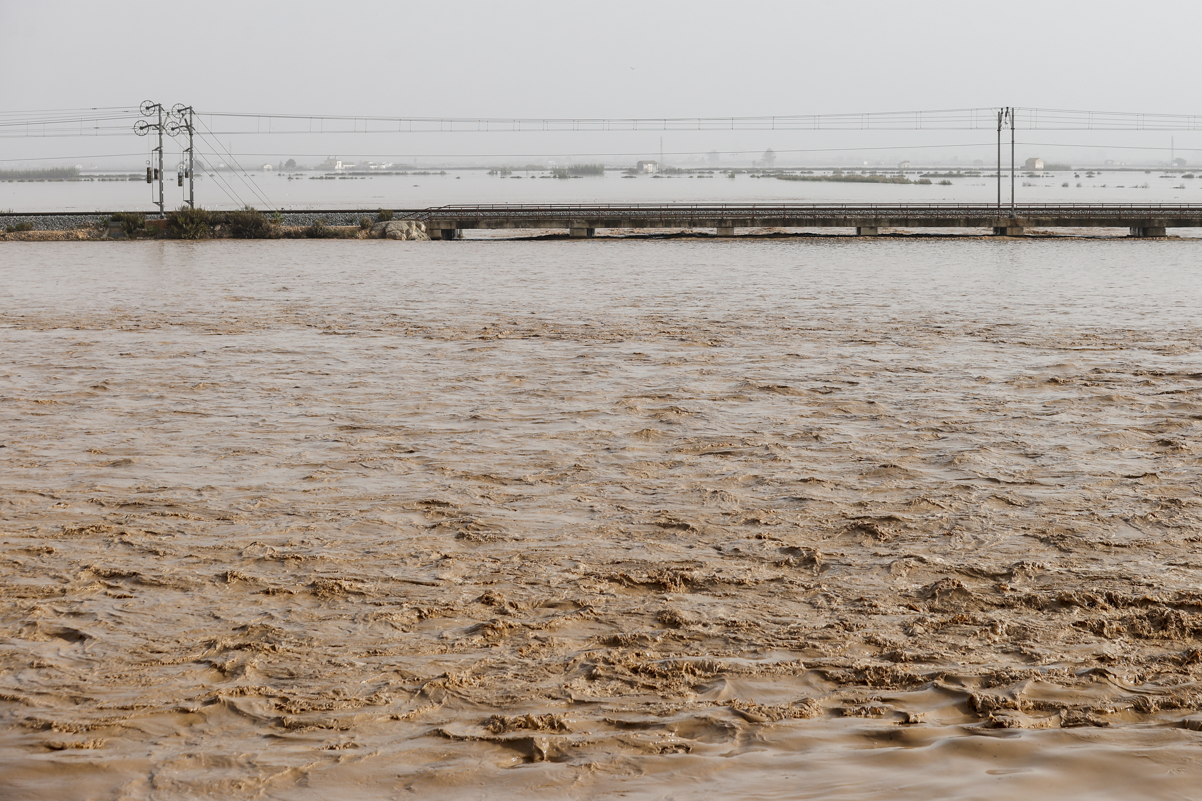 Emergencia climática en España llevó al aplazamiento de varios partidos