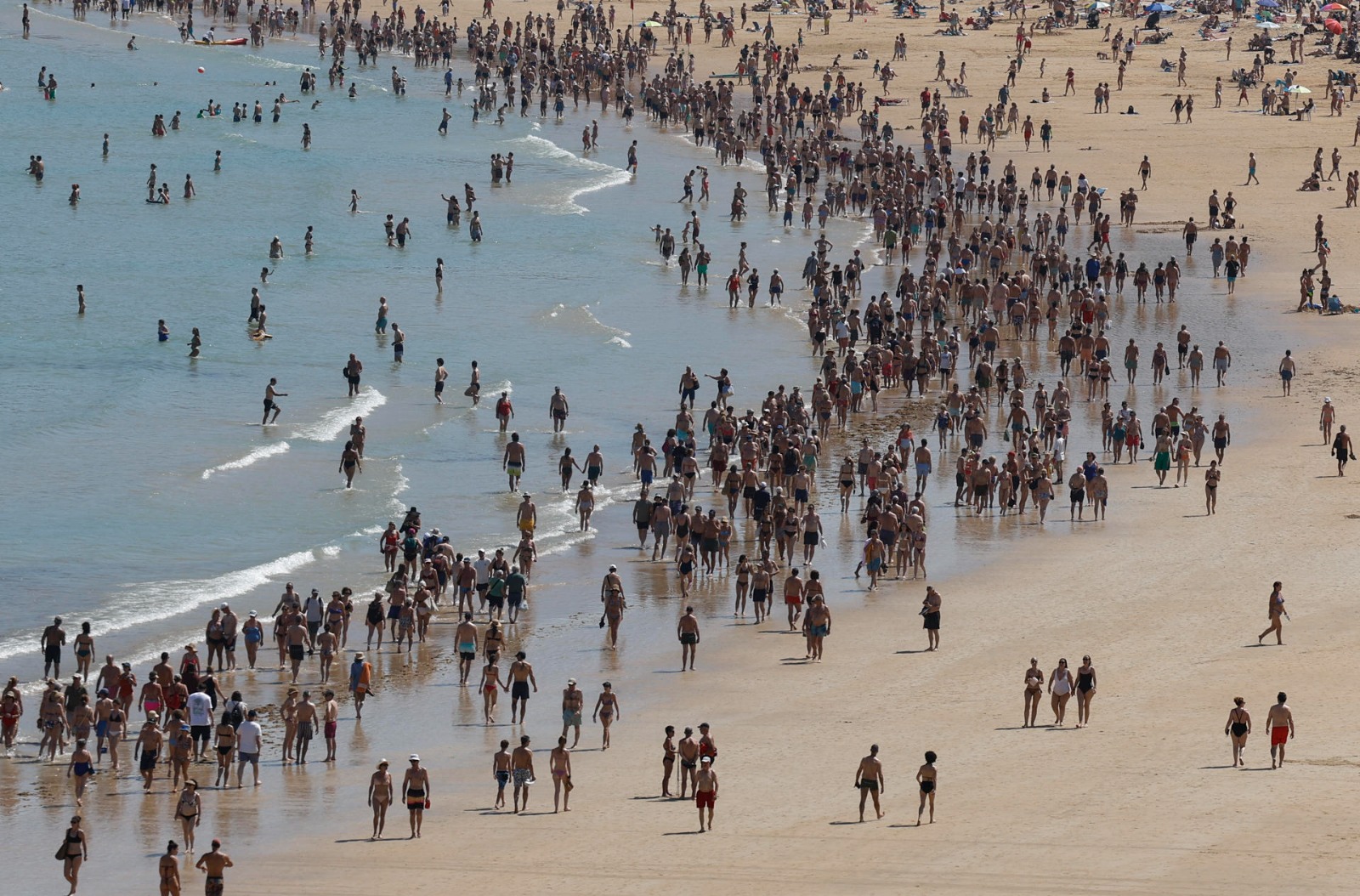No se dañe las vacaciones: siga estas recomendaciones para cuidar su salud mientras viaja