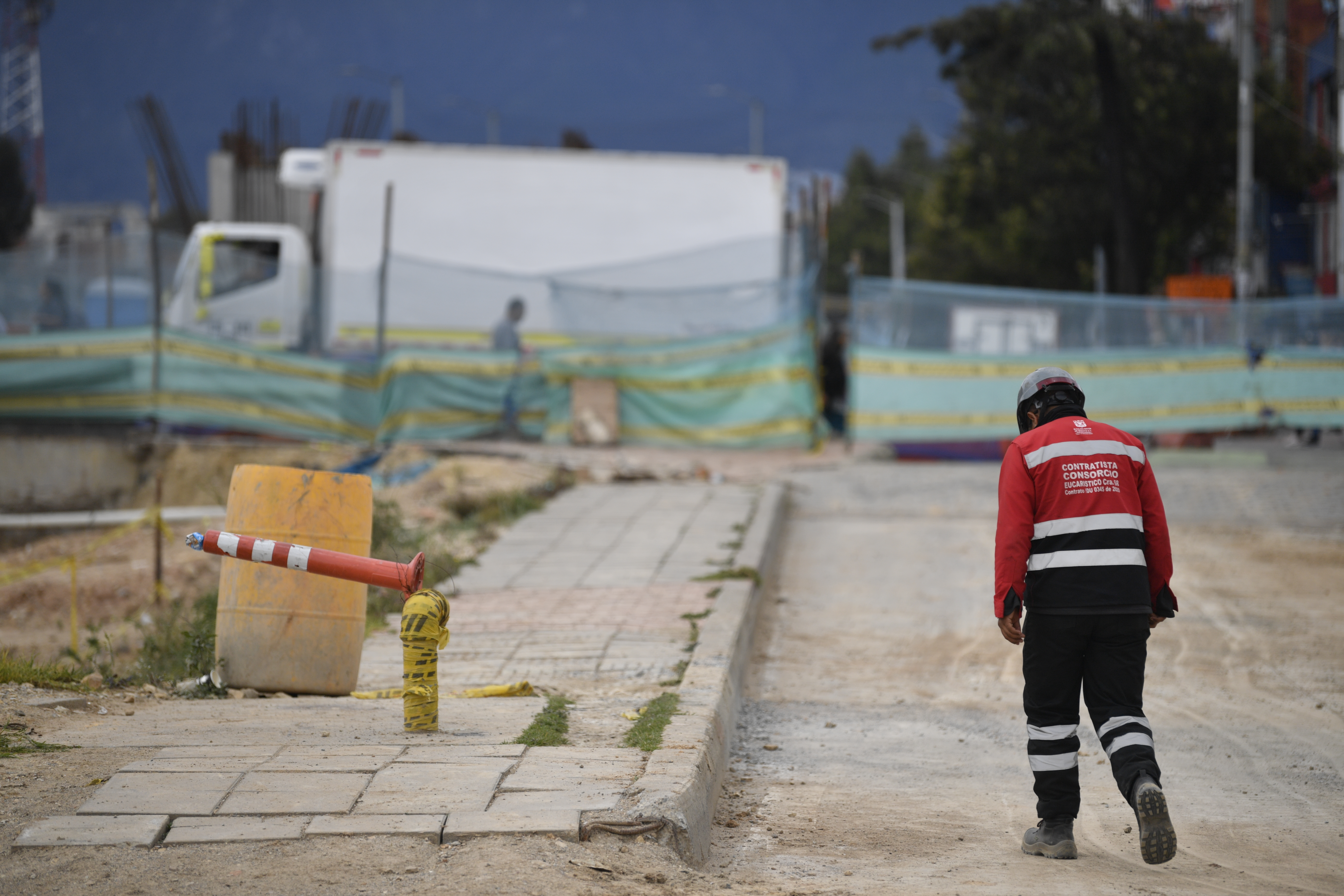 Las cuentas del Distrito para terminar las 76 obras con más problemas en Bogotá