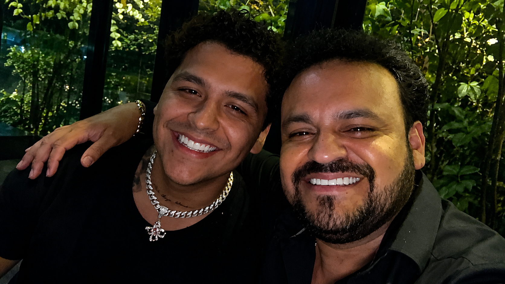 Padre de Christian Nodal rompe el silencio sobre su hijo e Inti: “No ocupamos invitación”