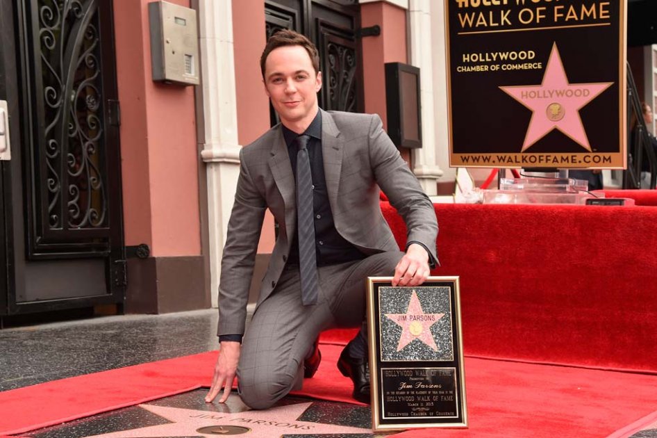 Jim Parsons, de «The Big Bang Theory», recibe estrella en el Paseo de la Fama