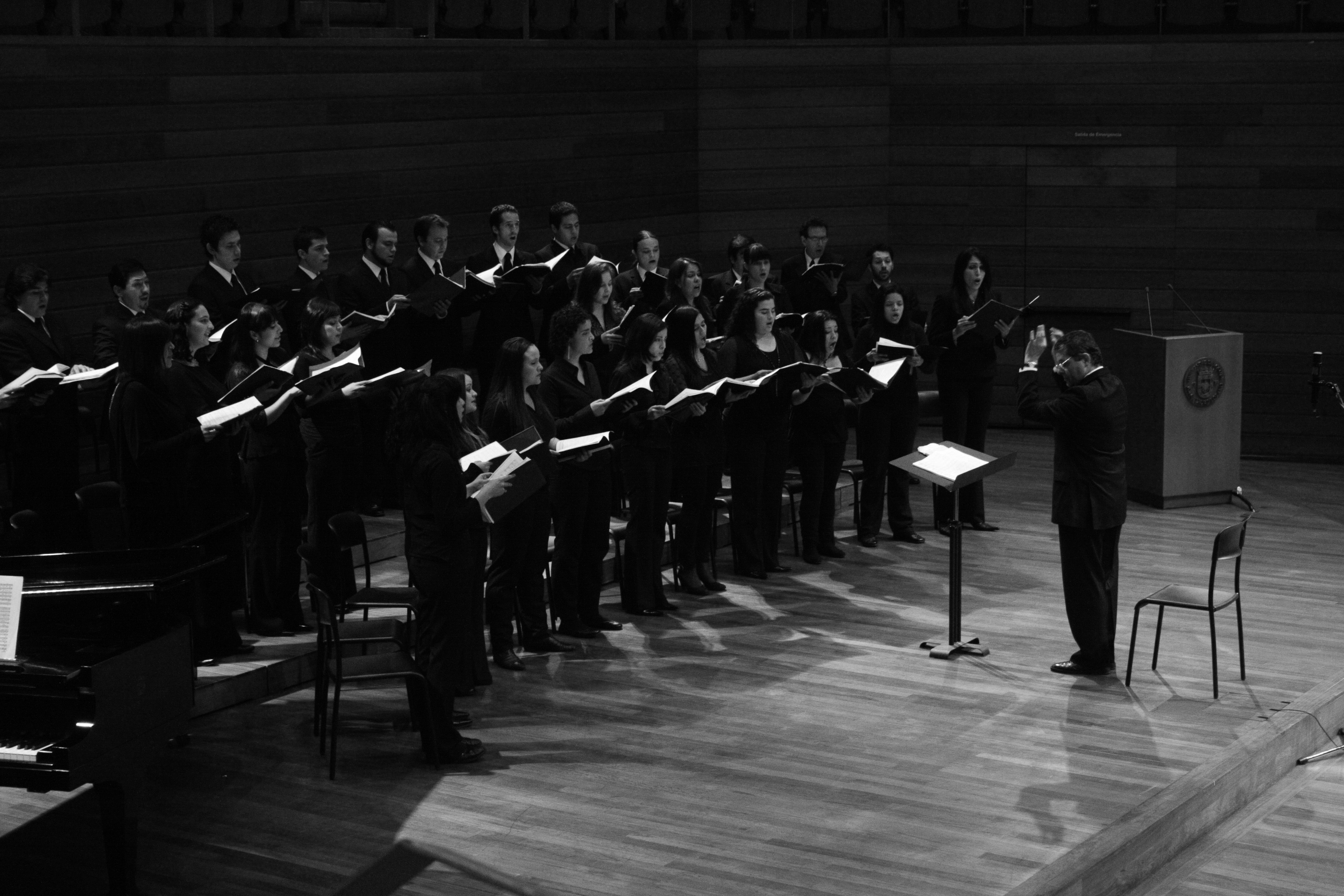 El Teatro Mayor cierra noviembre con el Coro de la Ópera de Colombia