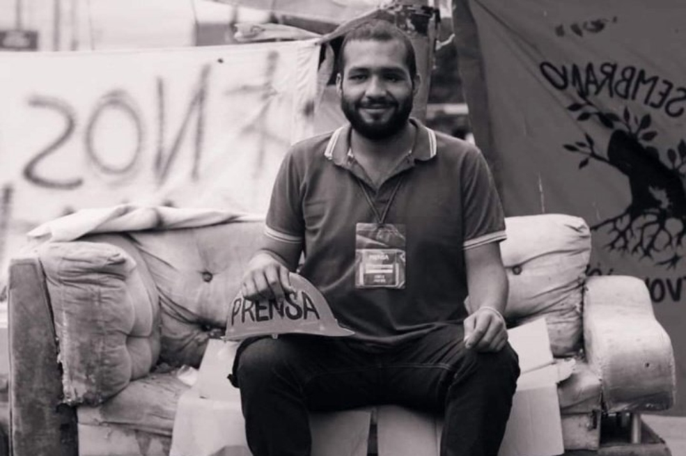 Ofrecen recompensa de $50 millones por información de asesinos de Esteban Mosquera