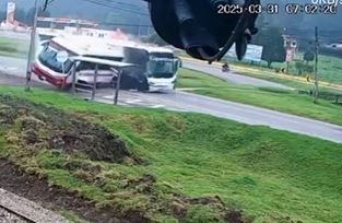 Asciende a dos muertos y 40 lesionados el saldo de accidente en Gachancipá