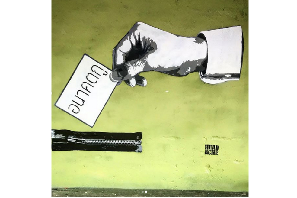 El grafitero que le da «dolor de cabeza» a la junta militar de Tailandia